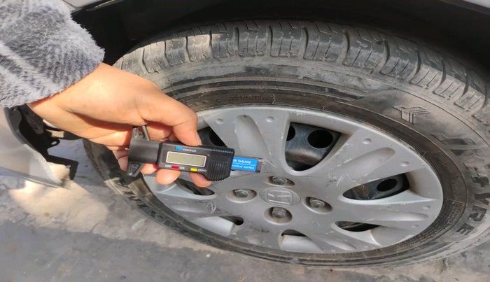 2017 Honda Amaze 1.2L I-VTEC S, Petrol, Manual, 74,764 km, tyre