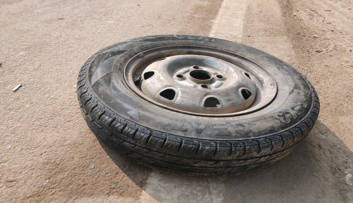 2015 Hyundai i10 MAGNA 1.1, Petrol, Manual, 87,628 km, tyre