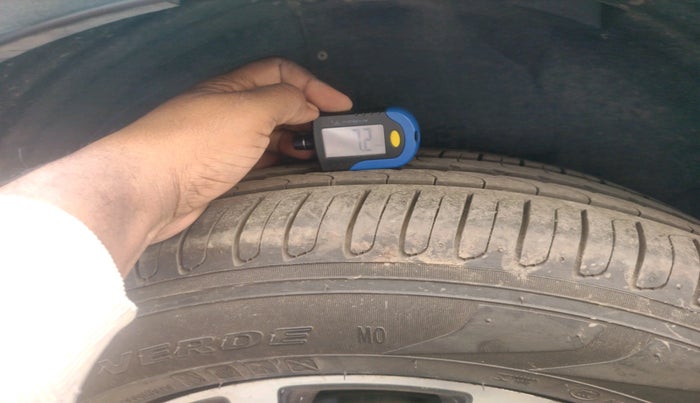 2018 Mahindra XUV500 W11 AT, Diesel, Automatic, 80,926 km, tyre