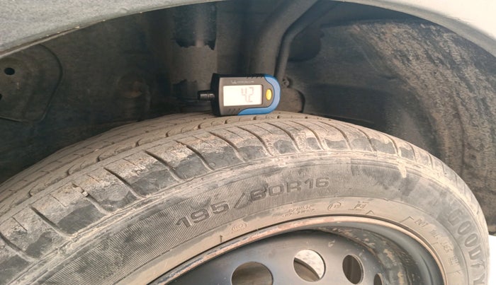 2022 Tata NEXON XMA SUNROOF PETROL, Petrol, Automatic, 84,312 km, tyre