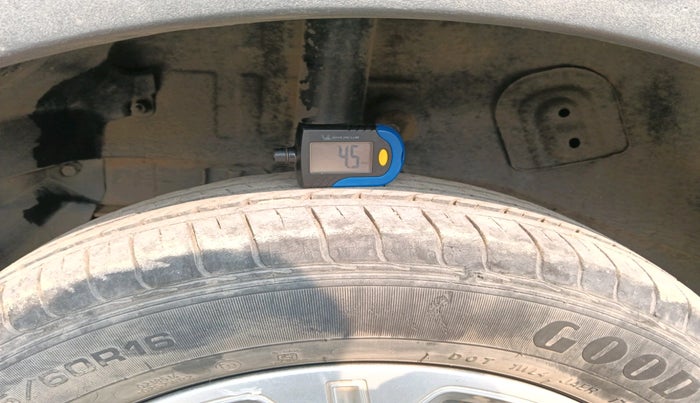 2022 Tata NEXON XMA SUNROOF PETROL, Petrol, Automatic, 84,312 km, tyre