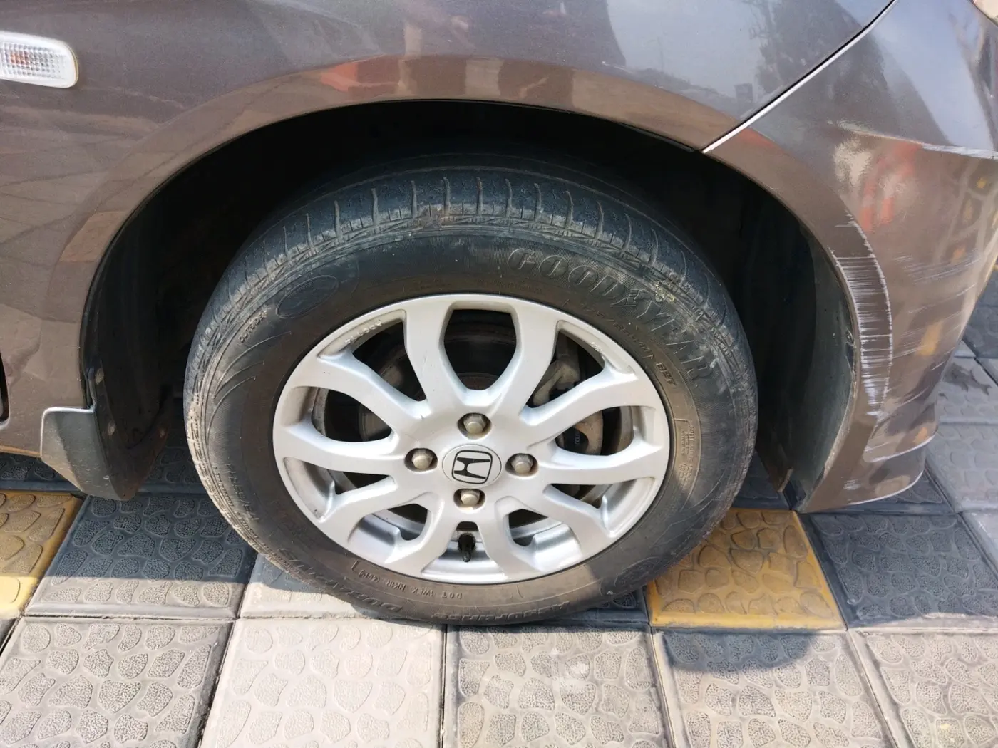 2013 Honda Amaze 1.2L I-VTEC S, Petrol, Manual, 55,804 km, tyre