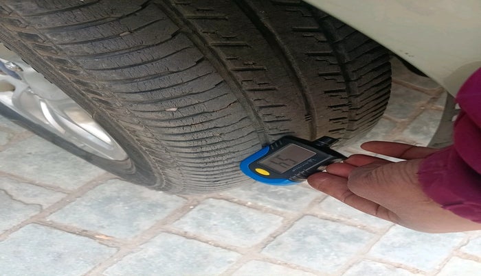 2015 Ford Ecosport TITANIUM 1.5L PETROL AT, Petrol, Automatic, 35,960 km, tyre