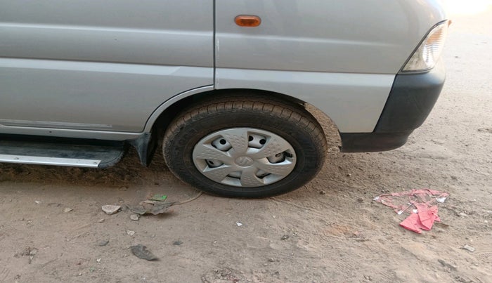 2025 Maruti Eeco 5 Str Ac CNG (O) , Petrol, Manual, 4,213 km, tyre