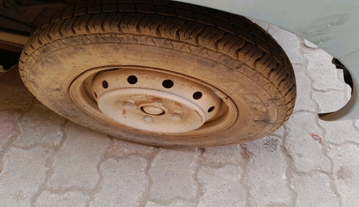 2013 Maruti Alto 800 LX, Petrol, Manual, 47,188 km, tyre