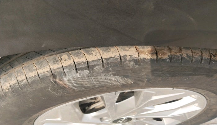 2021 Hyundai Creta SX 1.5 PETROL, Petrol, Manual, 86,932 km, tyre