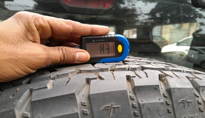 2023 Mahindra Thar LX P 2WD AT HT, Petrol, Automatic, 8,805 km, tyre