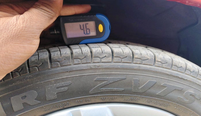 2012 Maruti Alto 800 LXI CNG, Petrol, Manual, 83,185 km, tyre