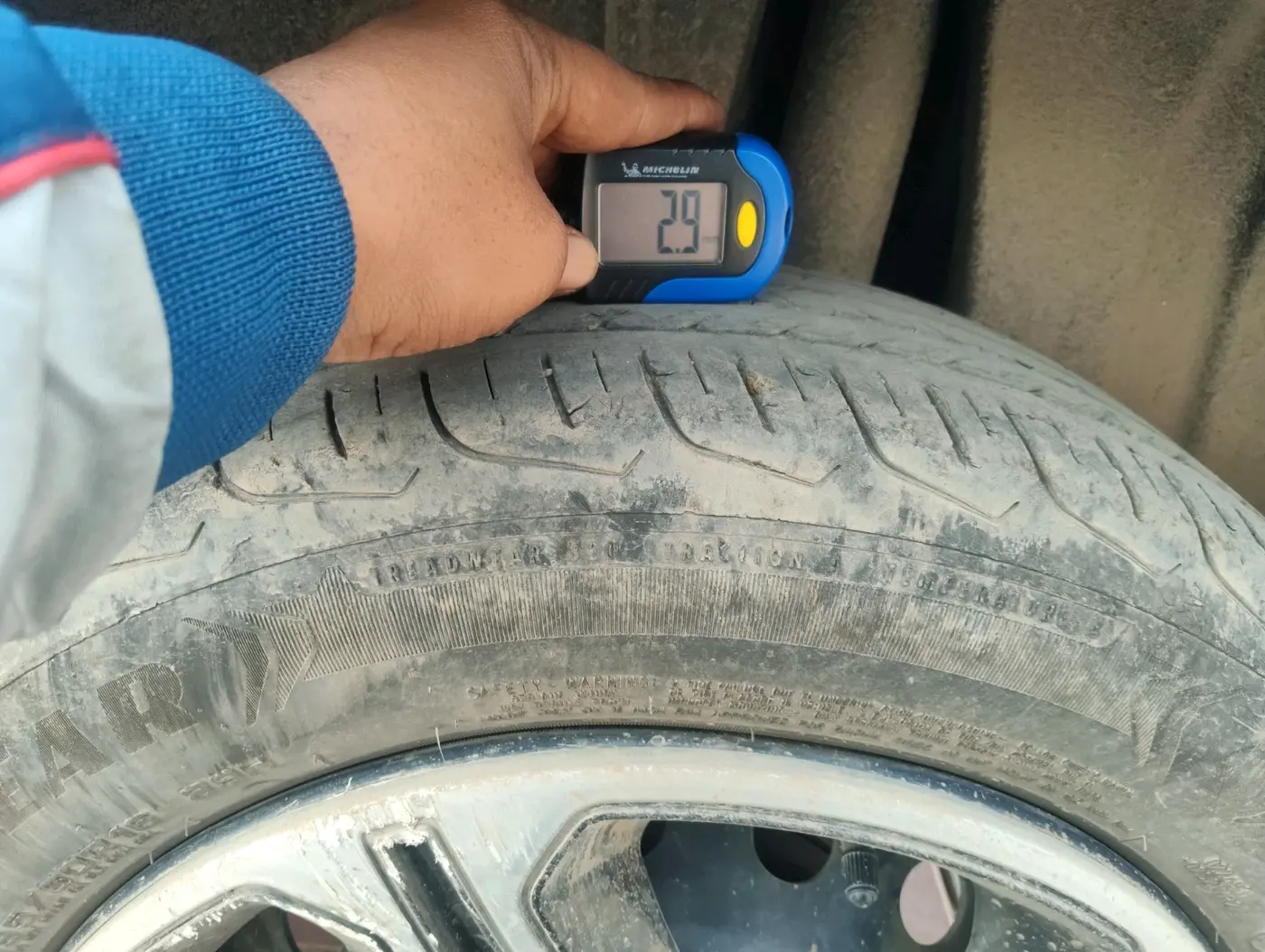 2024 Maruti FRONX DELTA CNG 1.2 MT, CNG, Manual, 34,384 km, tyre
