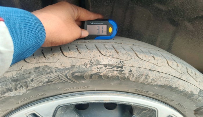 2024 Maruti FRONX DELTA CNG 1.2 MT, Petrol, Manual, 34,384 km, tyre