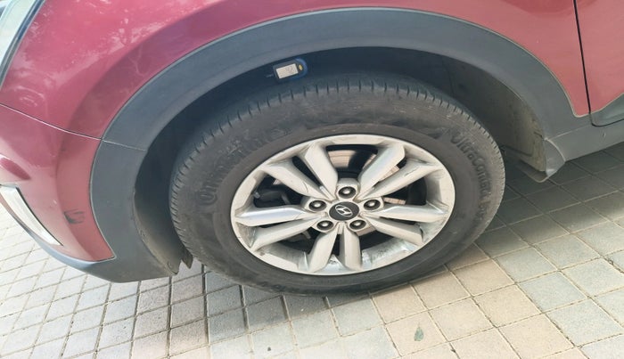 2017 Hyundai Creta SX PLUS 1.6 PETROL, Petrol, Manual, 1,10,800 km, tyre