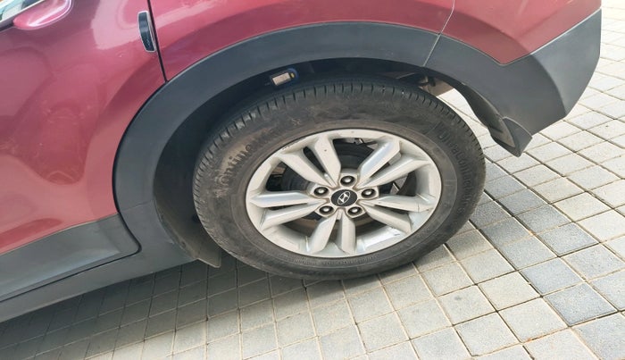 2017 Hyundai Creta SX PLUS 1.6 PETROL, Petrol, Manual, 1,10,800 km, tyre