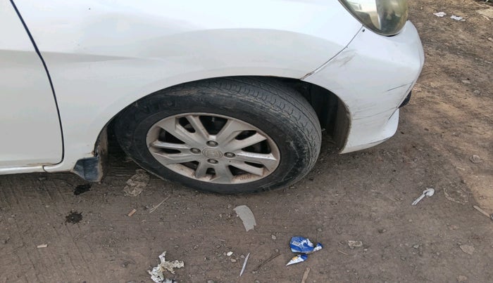 2017 Honda Amaze 1.5L I-DTEC VX, Diesel, Manual, 77,699 km, tyre