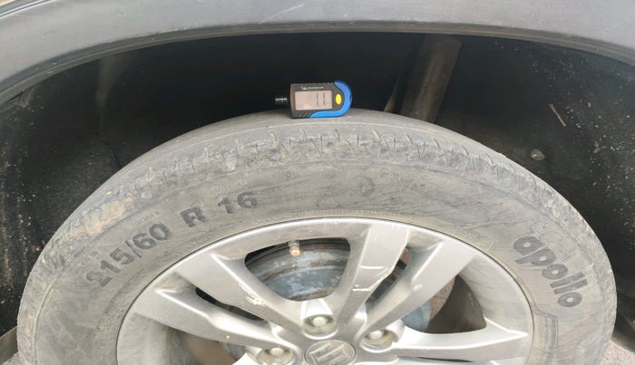 2017 Maruti Vitara Brezza ZDI PLUS, Diesel, Manual, 54,848 km, tyre