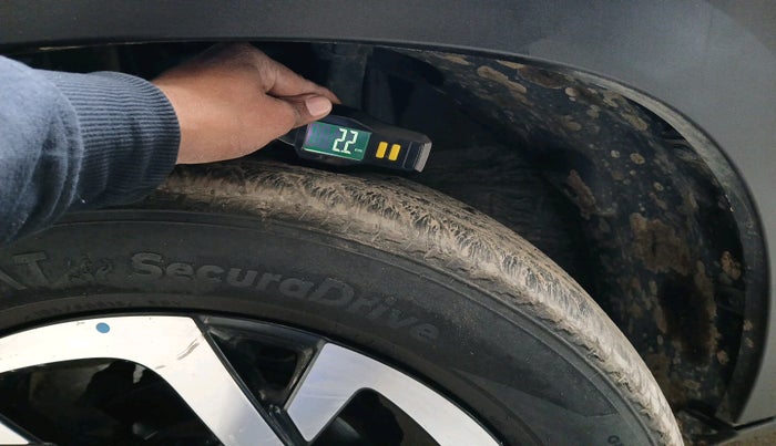 2021 Nissan MAGNITE XV TURBO, Petrol, Manual, 50,868 km, tyre