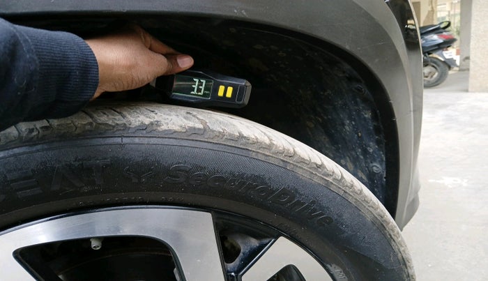 2021 Nissan MAGNITE XV TURBO, Petrol, Manual, 50,868 km, tyre