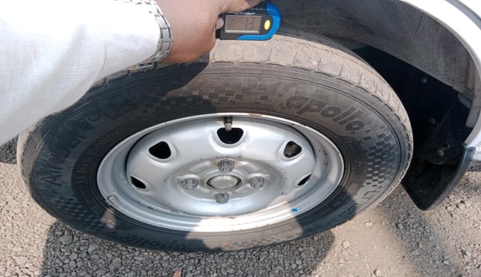 2022 Maruti Eeco 7 STR STD(O), Petrol, Manual, 70,279 km, tyre