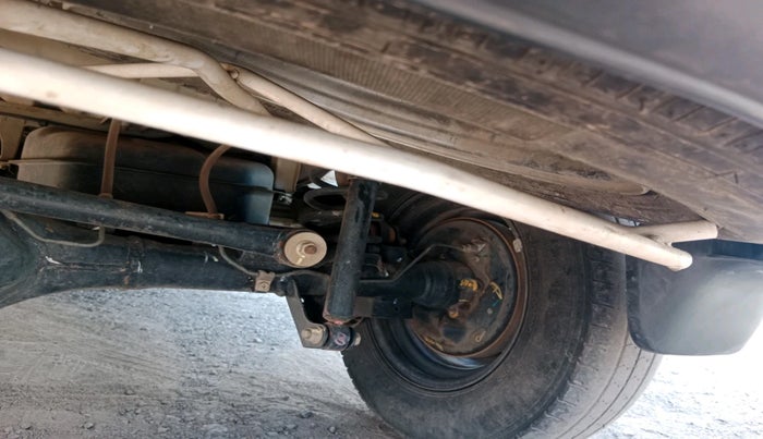 2022 Maruti Eeco 7 STR STD(O), Petrol, Manual, 70,279 km, tyre