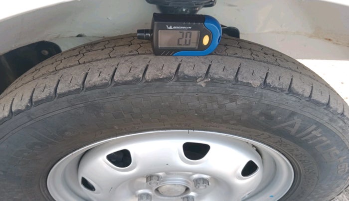 2022 Maruti Eeco 7 STR STD(O), Petrol, Manual, 70,279 km, tyre