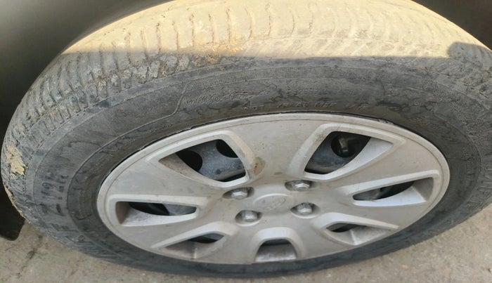 2018 Ford Ecosport TREND 1.5L PETROL, Petrol, Manual, 49,454 km, tyre