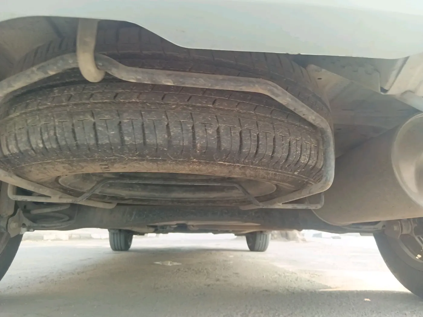 2023 Maruti Ertiga VXI SHVS, Petrol, Manual, 17,500 km, tyre