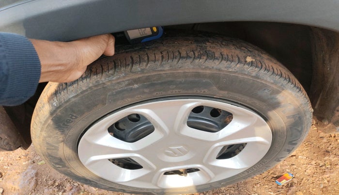 2021 Maruti S PRESSO VXI PLUS AMT, Petrol, Automatic, 60,218 km, tyre