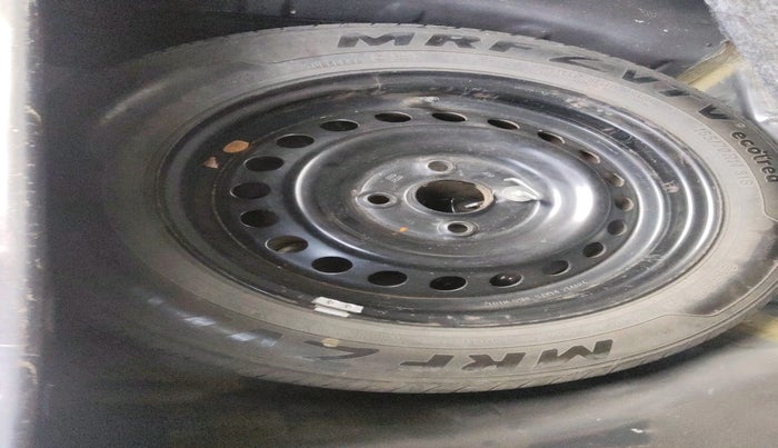 2021 Maruti S PRESSO VXI PLUS AMT, Petrol, Automatic, 60,218 km, tyre