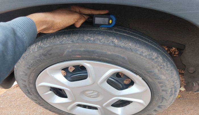 2021 Maruti S PRESSO VXI PLUS AMT, Petrol, Automatic, 60,218 km, tyre