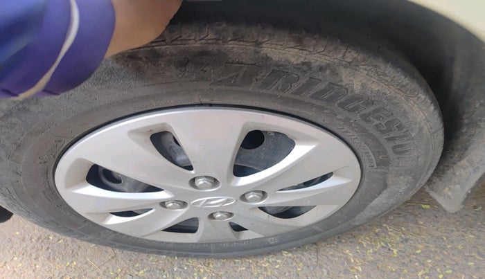 2011 Hyundai i10 MAGNA 1.1, Petrol, Manual, 36,999 km, tyre