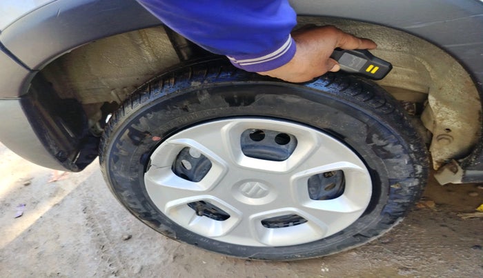 2023 Maruti S PRESSO VXI, Petrol, Manual, 28,612 km, tyre