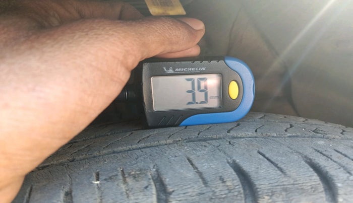 2023 Hyundai GRAND I10 NIOS SPORTZ 1.2 KAPPA VTVT, Petrol, Manual, 31,424 km, tyre