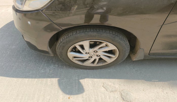 2018 Honda Jazz 1.2L I-VTEC V, Petrol, Manual, 1,17,438 km, tyre