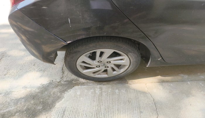 2018 Honda Jazz 1.2L I-VTEC V, Petrol, Manual, 1,17,438 km, tyre