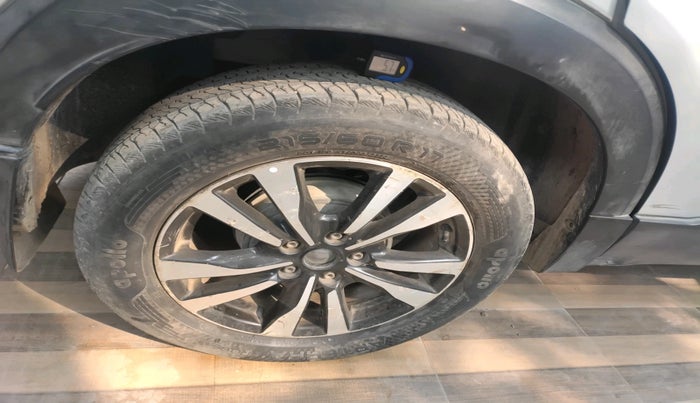 2019 Nissan Kicks XV 1.5, Petrol, Manual, 44,257 km, tyre