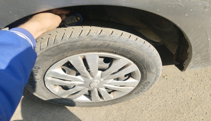 2016 Datsun Go T, Petrol, Manual, 83,901 km, tyre