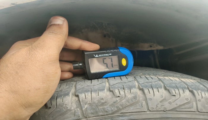 2012 Tata Safari 4X2 EX DICOR, Diesel, Manual, 2,74,011 km, tyre