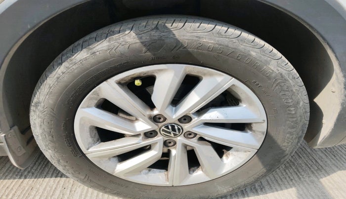 2022 Volkswagen TAIGUN HIGHLINE 1.0 TSI AT, Petrol, Automatic, 39,066 km, tyre