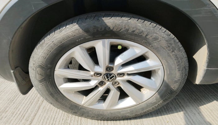 2022 Volkswagen TAIGUN HIGHLINE 1.0 TSI AT, Petrol, Automatic, 39,066 km, tyre