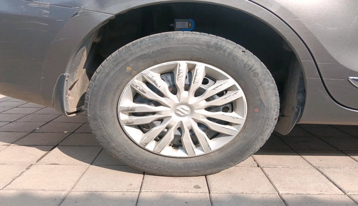 2020 Maruti Dzire VXI AMT, Petrol, Automatic, 94,983 km, tyre