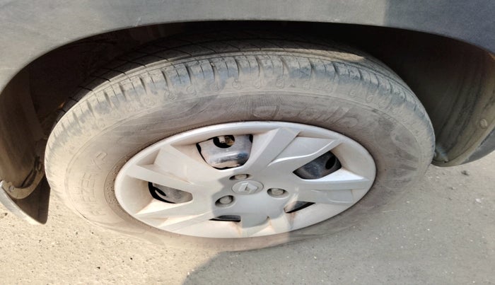 2020 Renault Kwid RXL, Petrol, Manual, 7,206 km, tyre