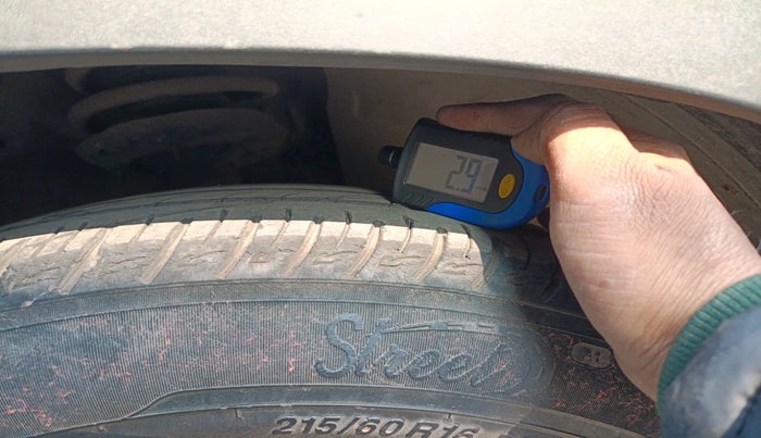 2021 KIA SONET HTX 1.5 AT, Diesel, Automatic, 68,056 km, tyre