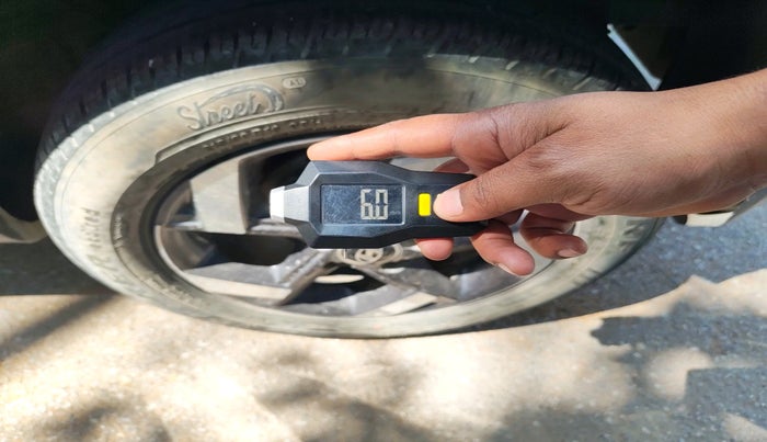 2021 Hyundai VENUE SX PLUS 1.0 TURBO DCT, Petrol, Automatic, 15,471 km, tyre