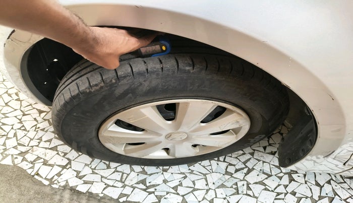 2011 Maruti Swift Dzire VXI, Petrol, Manual, 65,213 km, tyre