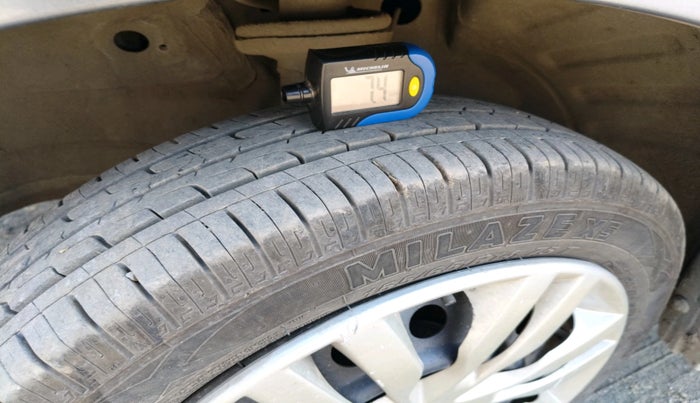 2015 Maruti Wagon R 1.0 VXI, Petrol, Manual, 47,056 km, tyre