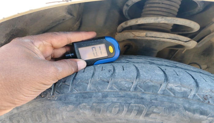 2011 Hyundai i20 ASTA 1.4 CRDI, Diesel, Manual, 1,52,095 km, tyre