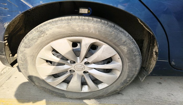 2016 Maruti Baleno DELTA DIESEL 1.3, Diesel, Manual, 1,06,587 km, tyre