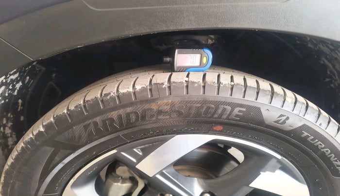 2019 Hyundai VENUE SX PLUS 1.0 TURBO DCT, Petrol, Automatic, 45,166 km, tyre