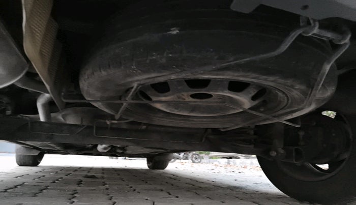 2015 Renault Duster 110 PS RXL DIESEL, Diesel, Manual, 1,38,431 km, tyre