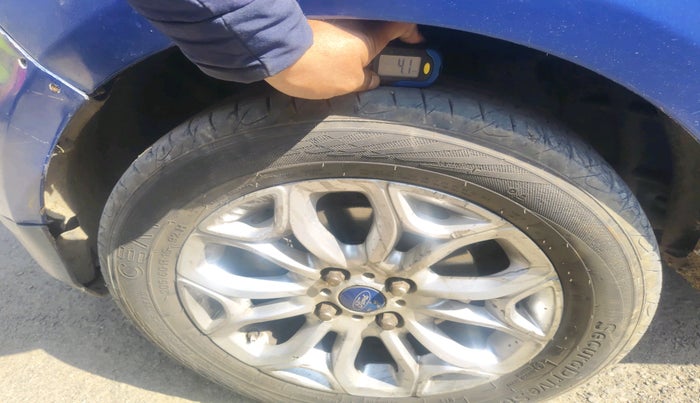 2014 Ford Ecosport TITANIUM 1.5L DIESEL, Diesel, Manual, 1,37,194 km, tyre