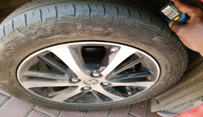 2021 Toyota YARIS G MT, Petrol, Manual, 15,728 km, tyre